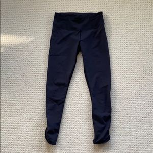 Lululemon black leggings